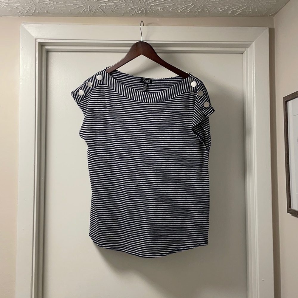 Size M boat neck navy top with white stripes